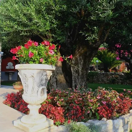 Le Favole Bed and breakfast *