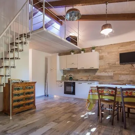 Le Favole Bed and breakfast *